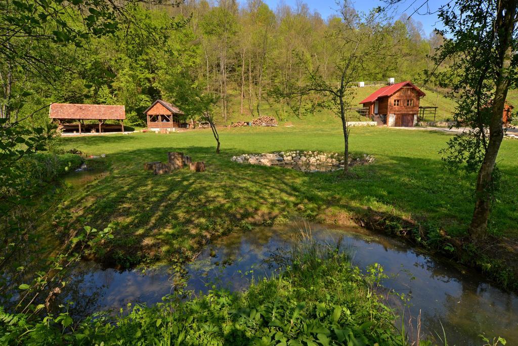 Chalet River Apartment Veljun Стая снимка