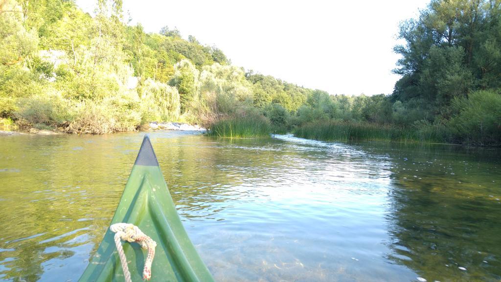 Chalet River Apartment Veljun Екстериор снимка